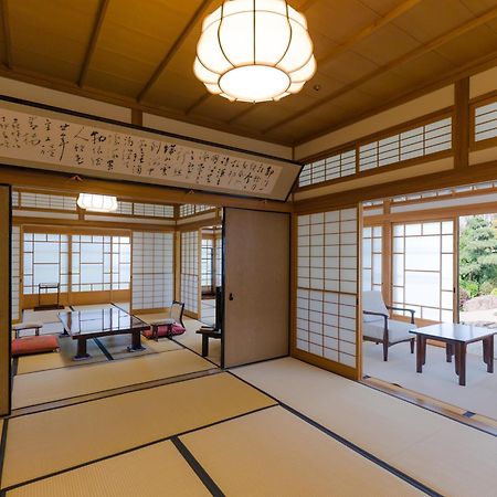 Готель Hagi No Yado Tomoe Екстер'єр фото