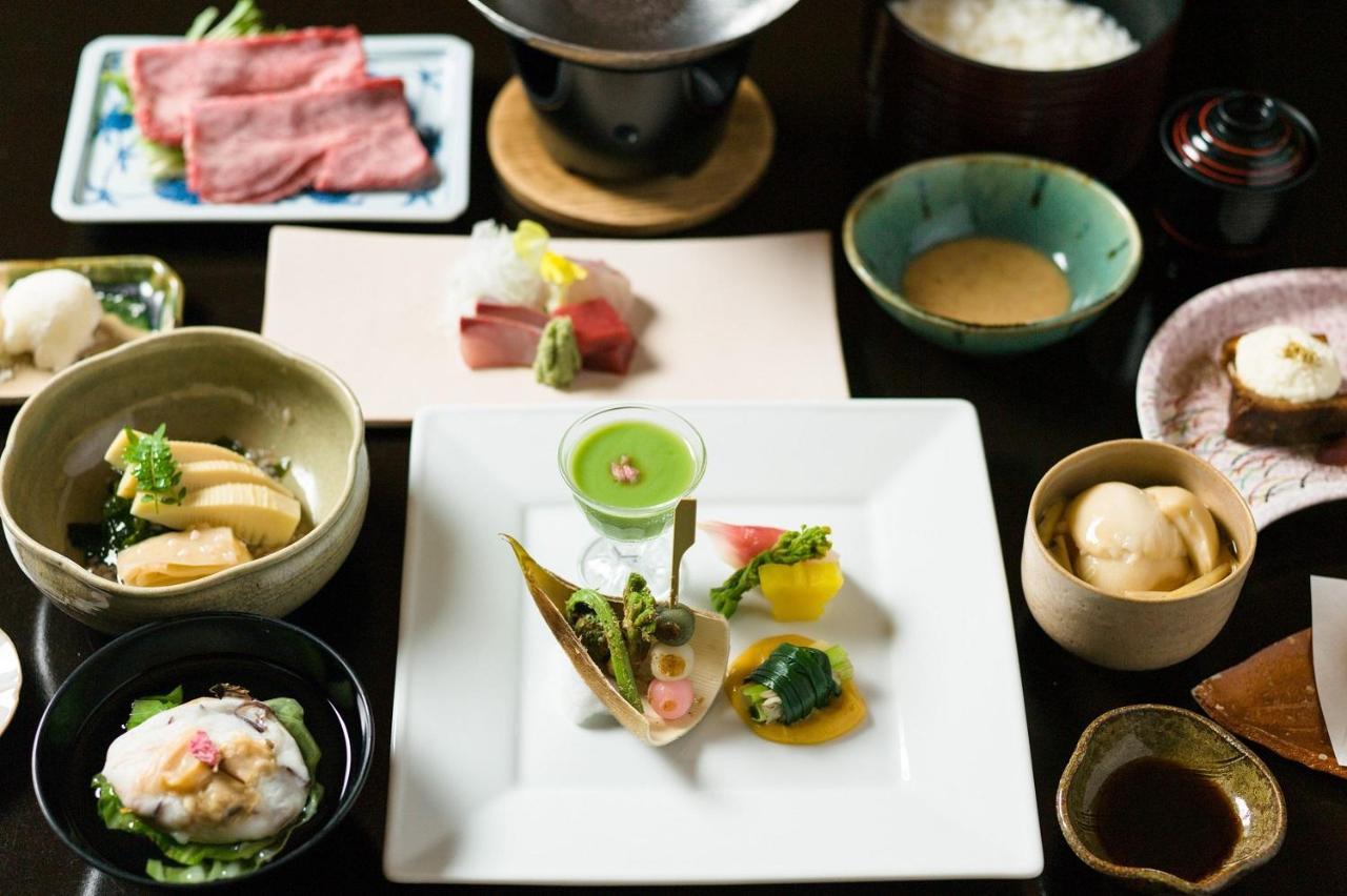 Готель Hagi No Yado Tomoe Екстер'єр фото